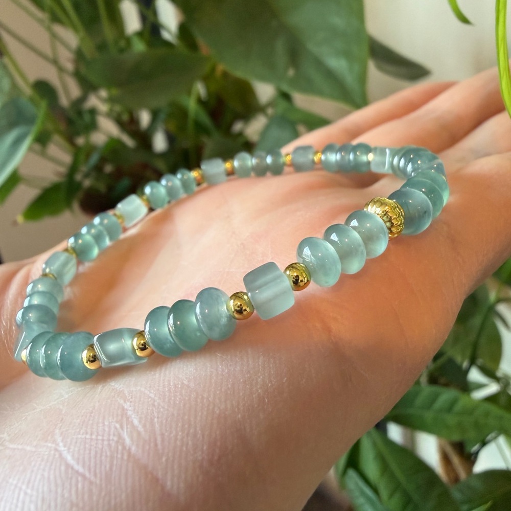 NEW Natural Grade A Icy Glacier Blue Jadeite Bracelet